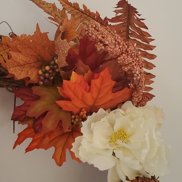 Fall Thanksgiving wreath - Picture 5 of 8